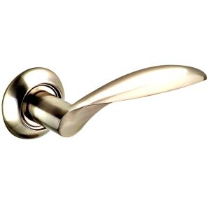 MACANETA-IL100-WC-CR