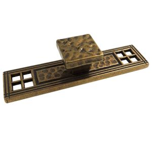PUXADOR-COLONIAL-188-106X25-ANT